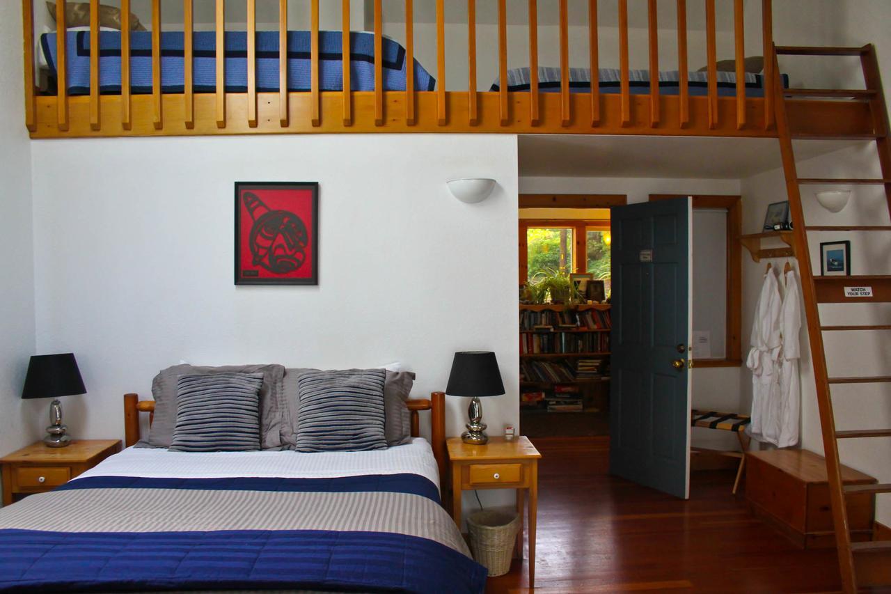 Lost Whale Inn Тринидад Екстериор снимка